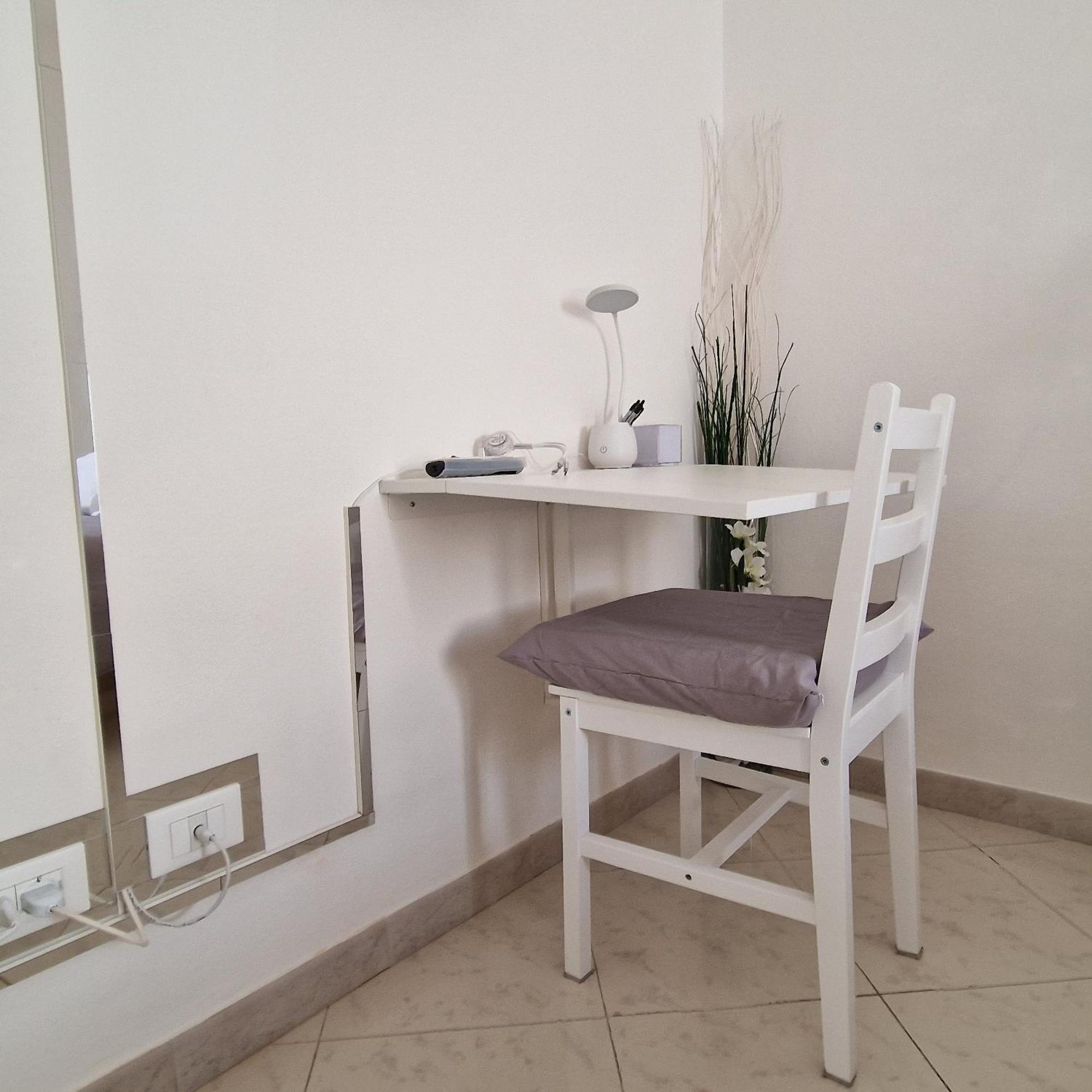Appartamento Cinzia'S House Of Mirrors Pisa Esterno foto